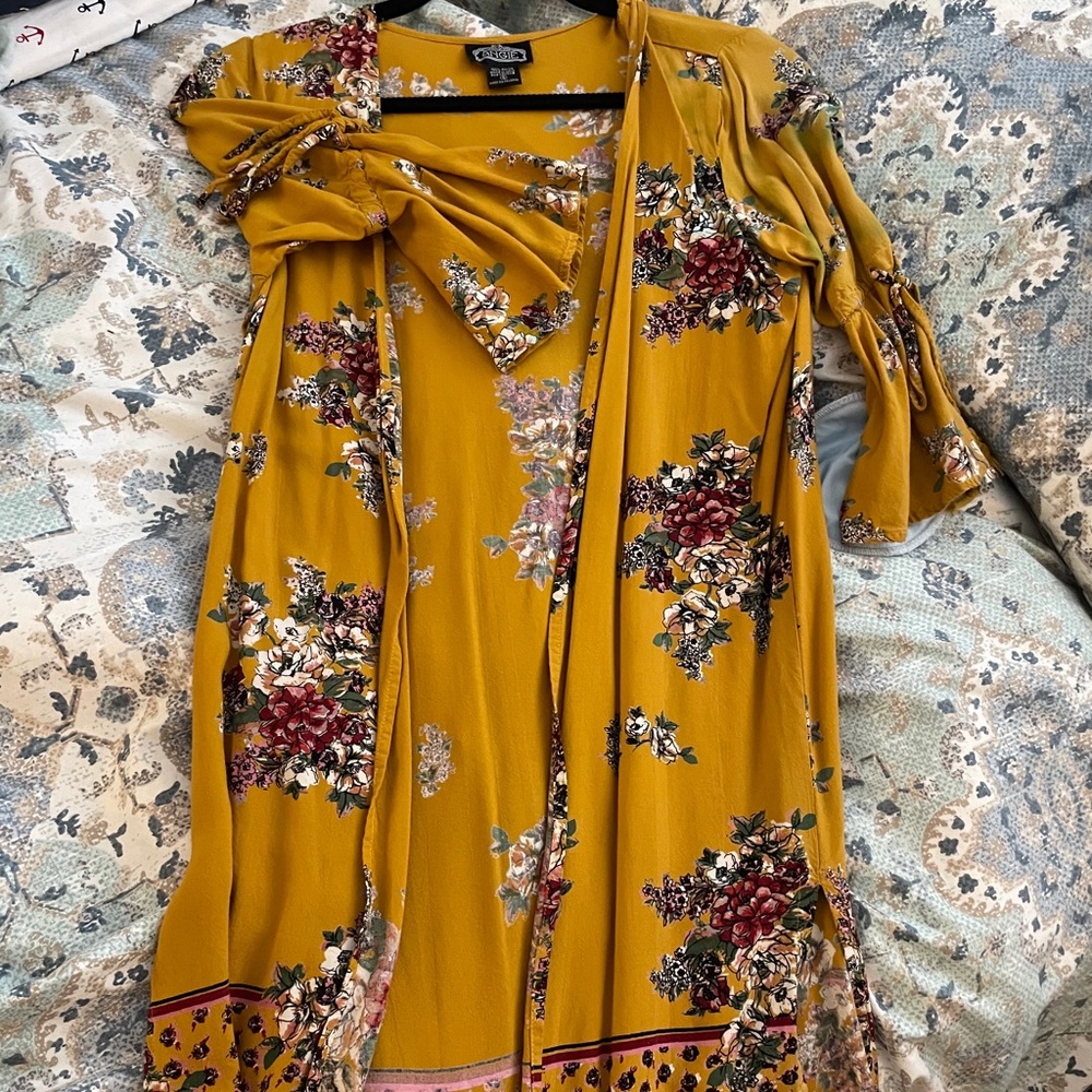 Yellow cover up/ sweater